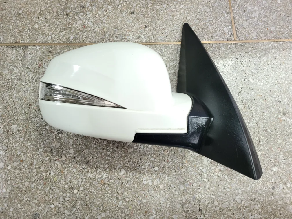 렉스턴W 백미러 렉스턴W 사이드미러 10핀 흰색 조수석쪽 중고품
