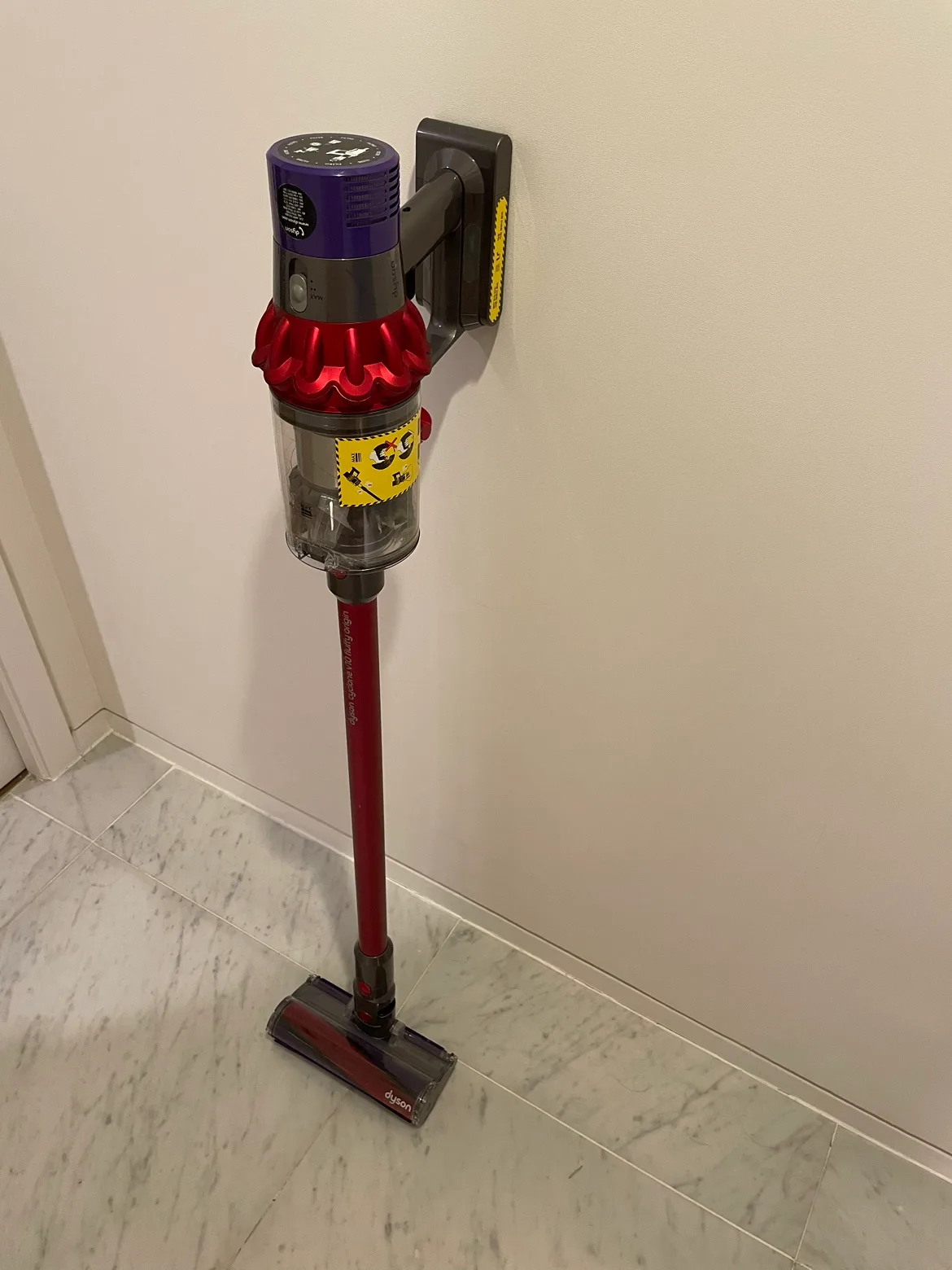 다이슨 무선 청소기