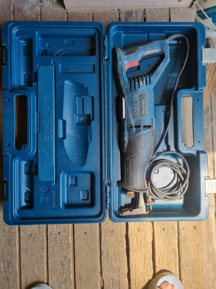 컷쏘 판매합니다. (중고)