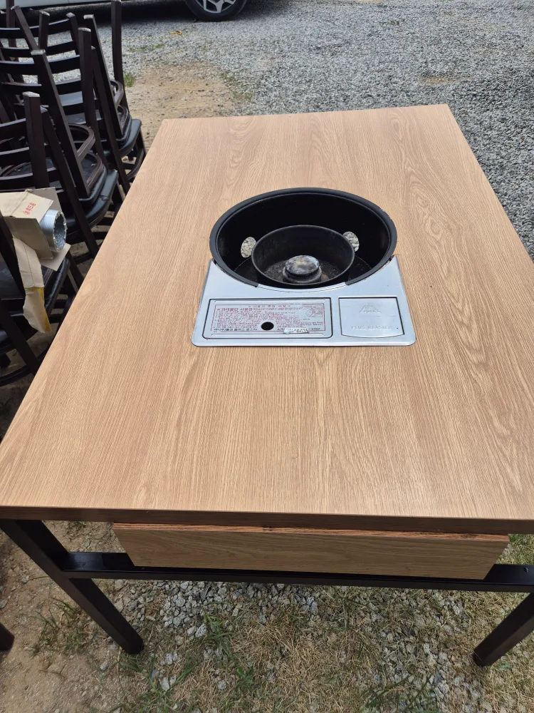 식당 로브스터 테이블(숯) 나눔 4개