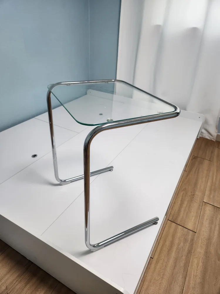 [중고왕] 유리 테이블. 거실. 소파 테이블.