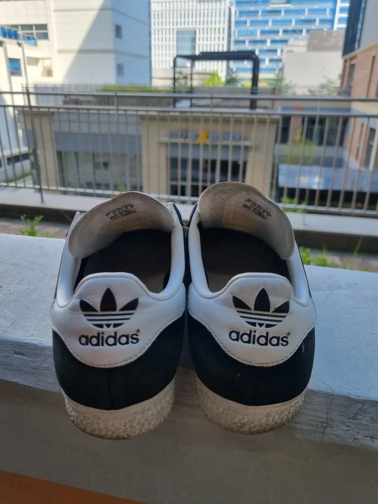 아디다스 가젤 중고 남성용 260사 이즈
