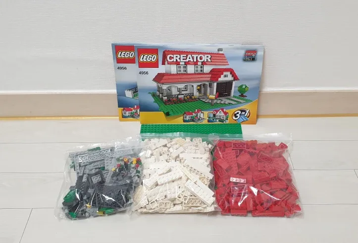 레고 4956  레고 집짓기 중고 판매합니다.