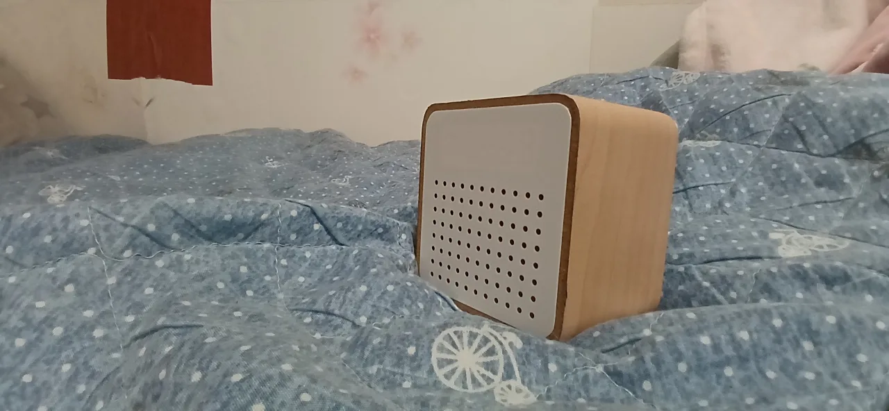 Britz BZ-REC200 무선 블루투스 스피커 중고 팝니다