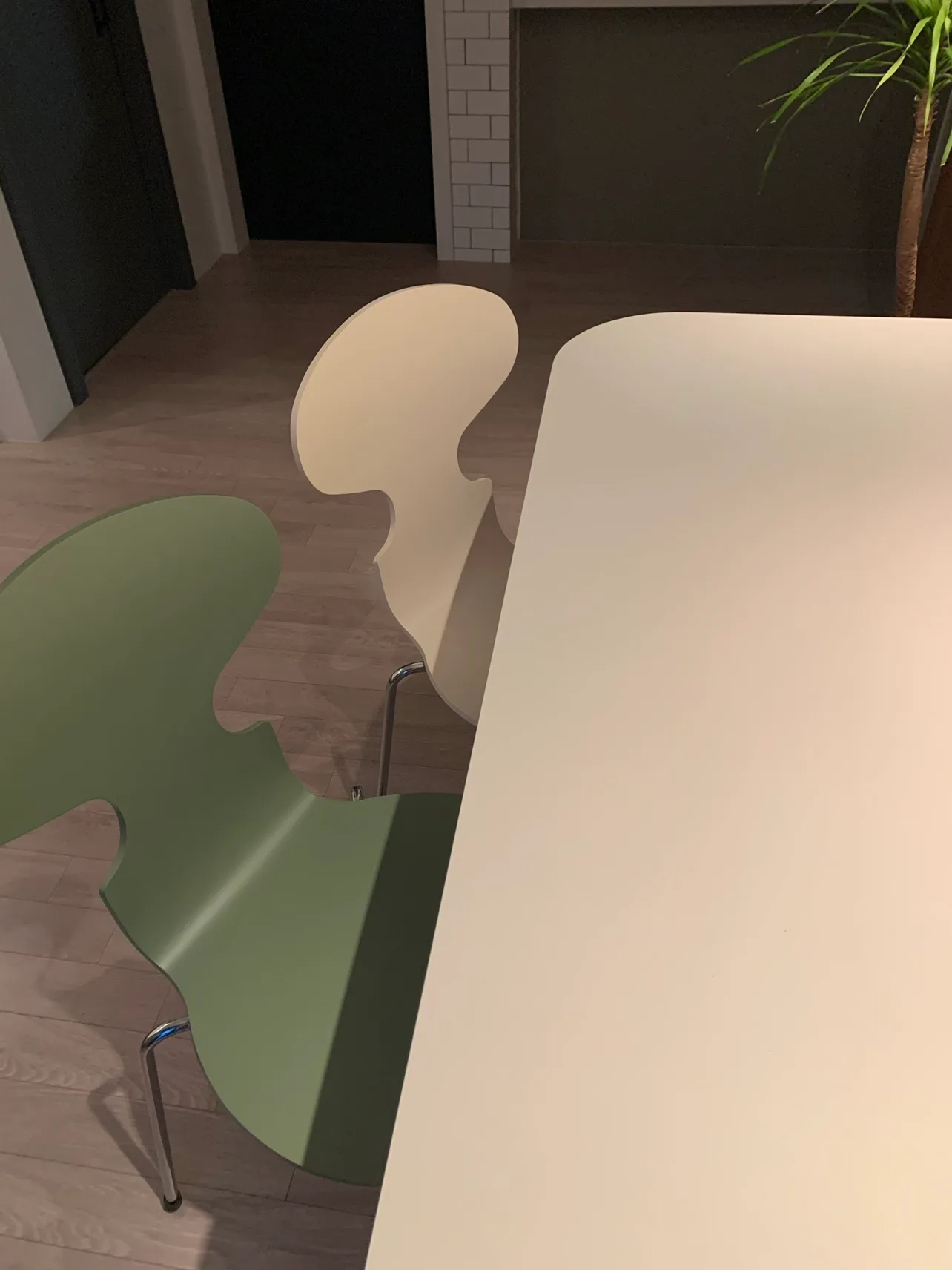 감성있는 앤서니체어 의자 중고판매