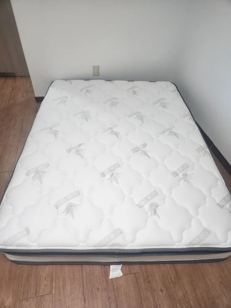 퀸사이즈급 매트리스 중고매매