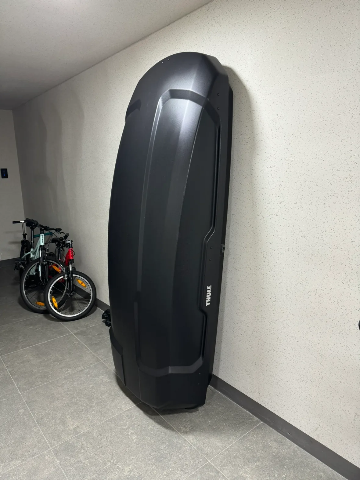 툴레 루르박스 중고 팔아요.