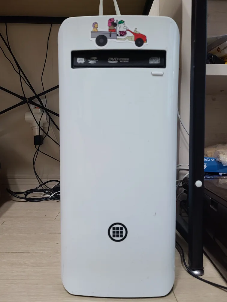 데스크탑 인텔 제론 E5450 컴퓨터 모니터 일괄