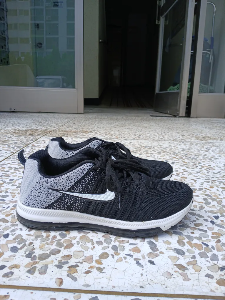 중고신발 텀블러