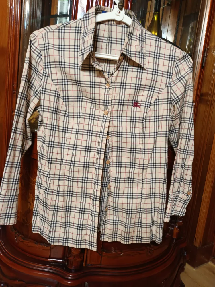 44~마른55 버버리 8부 셔츠