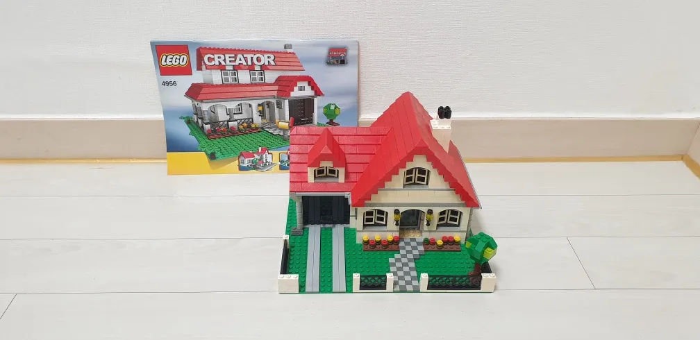 레고 4956 레고 집짓기 중고 판매합니다.