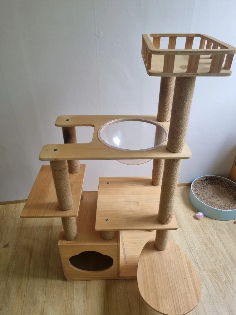 캣타워 팝니다...