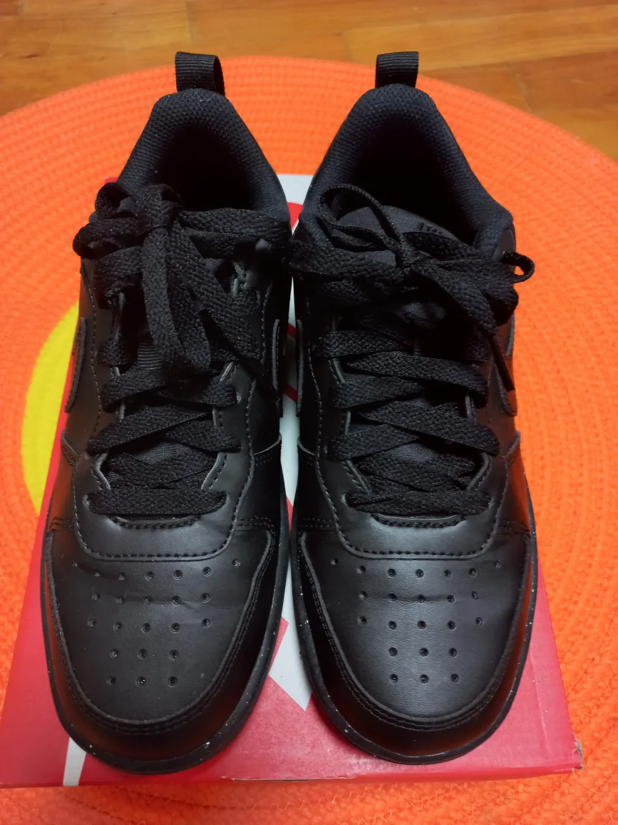 나이키운동화230새것같은중고빡스그대로있음