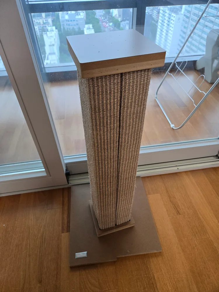 고양이 캣타워 스크래처