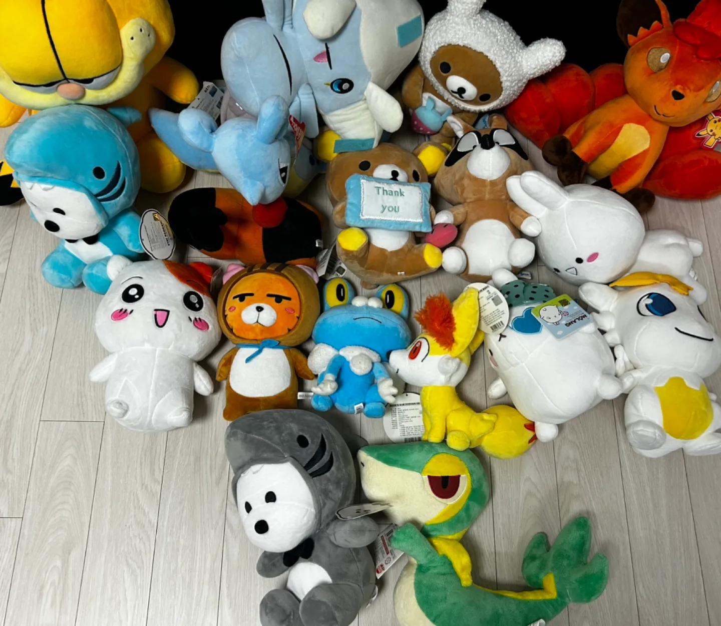 중고 인형 18개 일괄 판매 합니다.