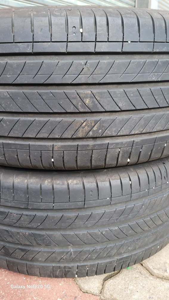 중고타이어 245 45 20