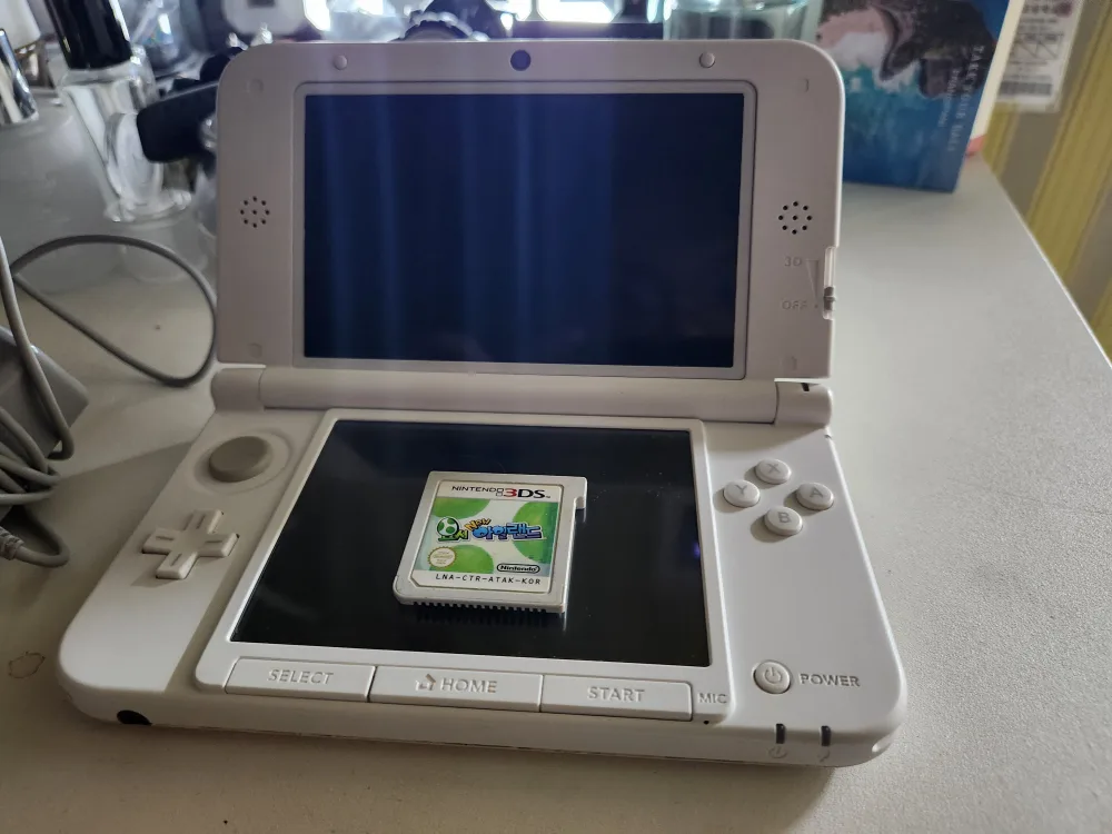 닌텐도 3ds 판매합니다(중고)많이 문의주세요