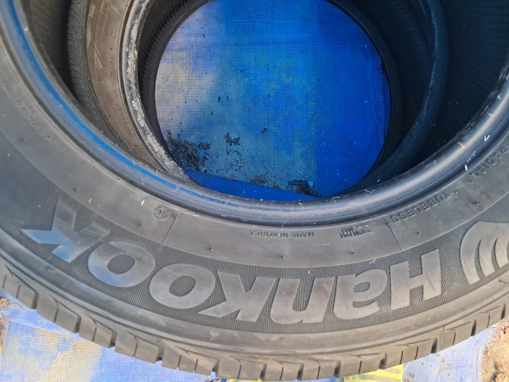 중고타이어  255 60R 18