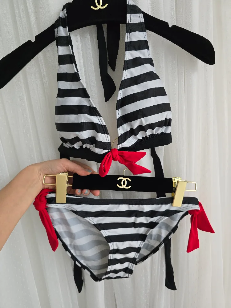 새상품) 수영복 정리중 레쉬가드 모노키니 여성수영복 원피스 탱크탑 비키니 여름 휴가 수영장