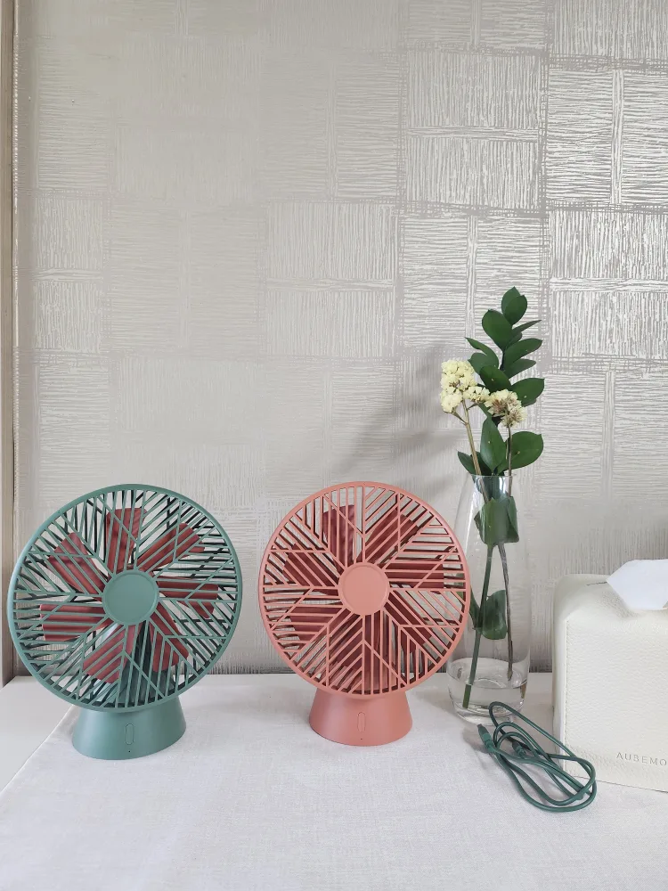 탁상용 선풍기 /무선 미니선풍기 2개 판매