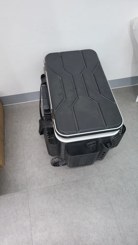 낚시용 아이스박스입니다