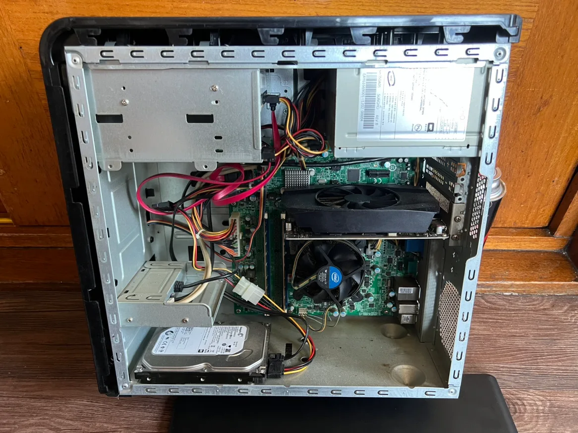 중고 컴퓨터 팝니다