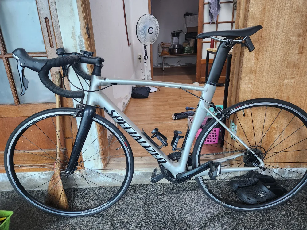 2018년 알레 스프린트 로드 팝니다