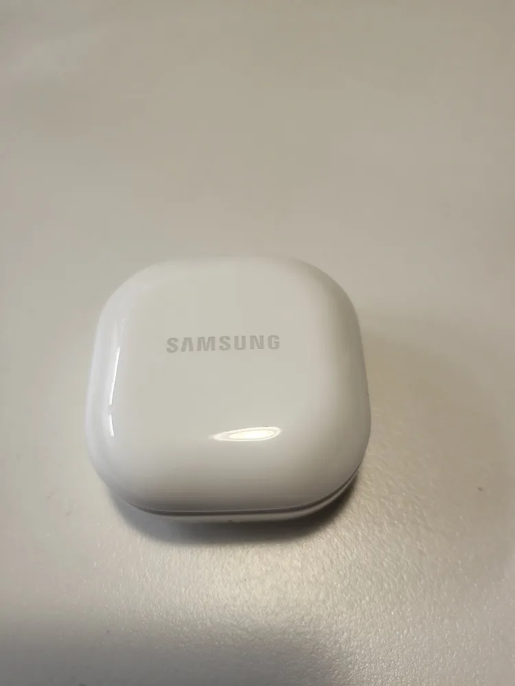 삼성 버즈2본체 충전기케이스 단품 중고