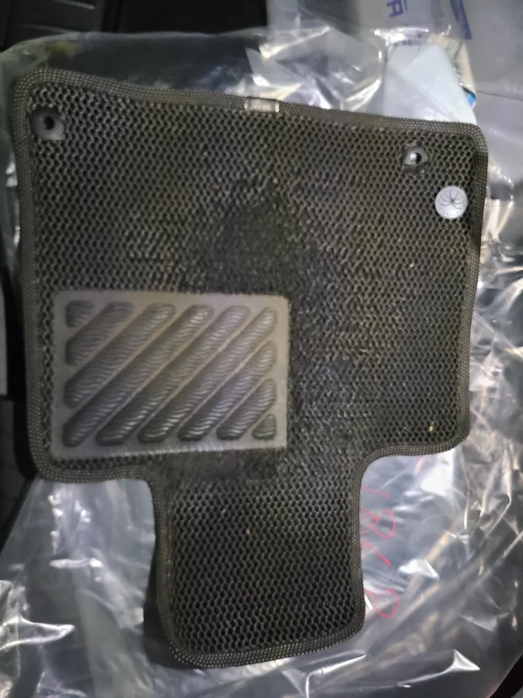 싼타페 tm 코일 매트 중고 팝니다