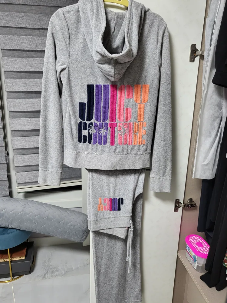 쥬씨 (정품)새상품급(다음주까지 안나가면 중고에보낼겁니다)