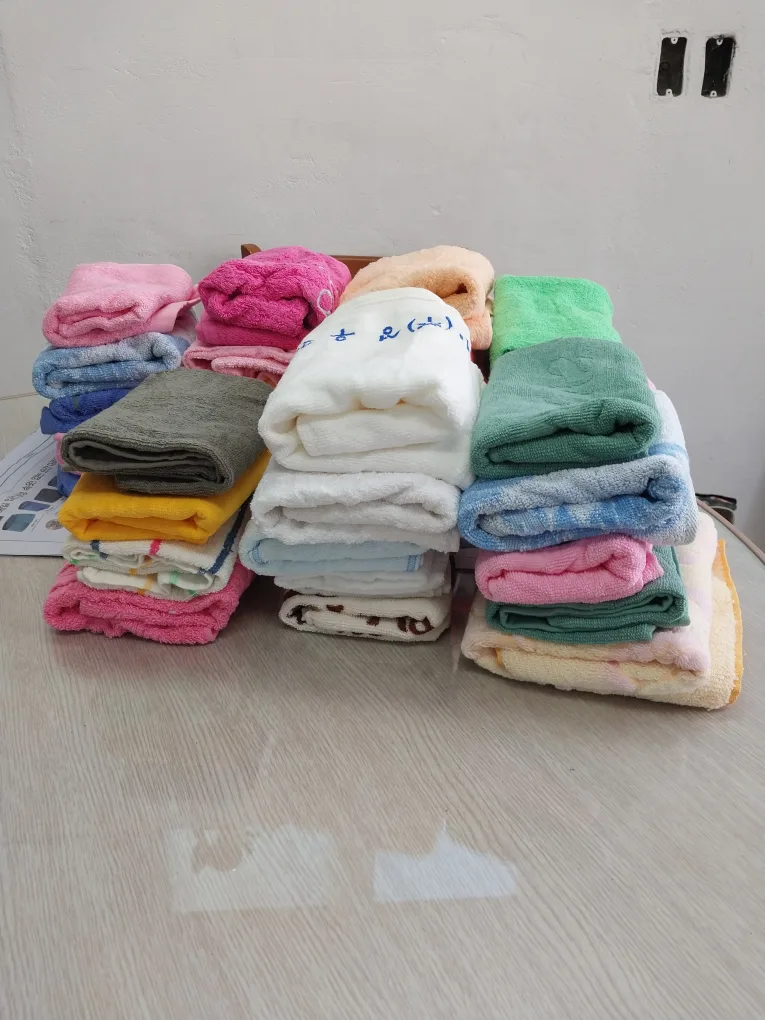 중고 수건  정리. 양호하지만 새것 아님. 개수34개