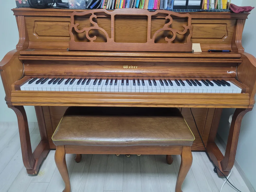 중고 피아노 나눔합니다