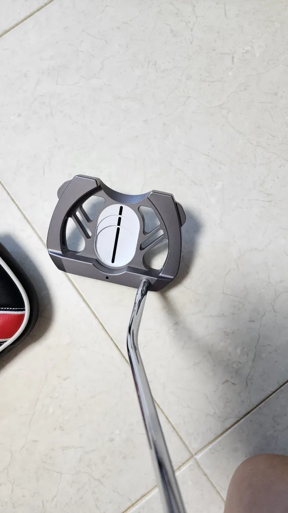 말트비 퍼터입니다.