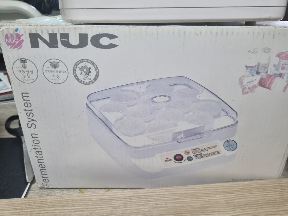 요구르트제조기 팝니다.