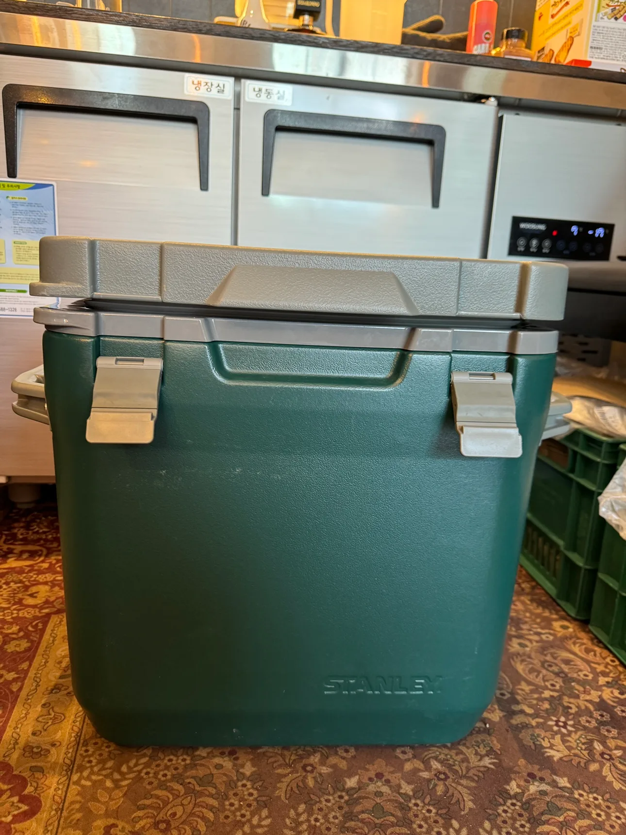 스탠리 아이스박스 28L