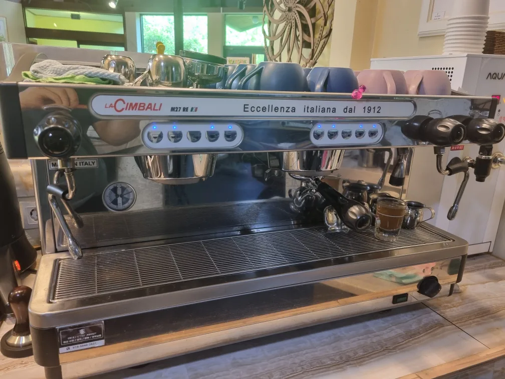 커피머신 라심발리 m27 re 반자동(중고)