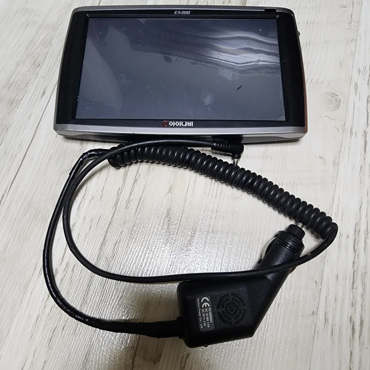 아이나비 ES200 중고 판매합니다.