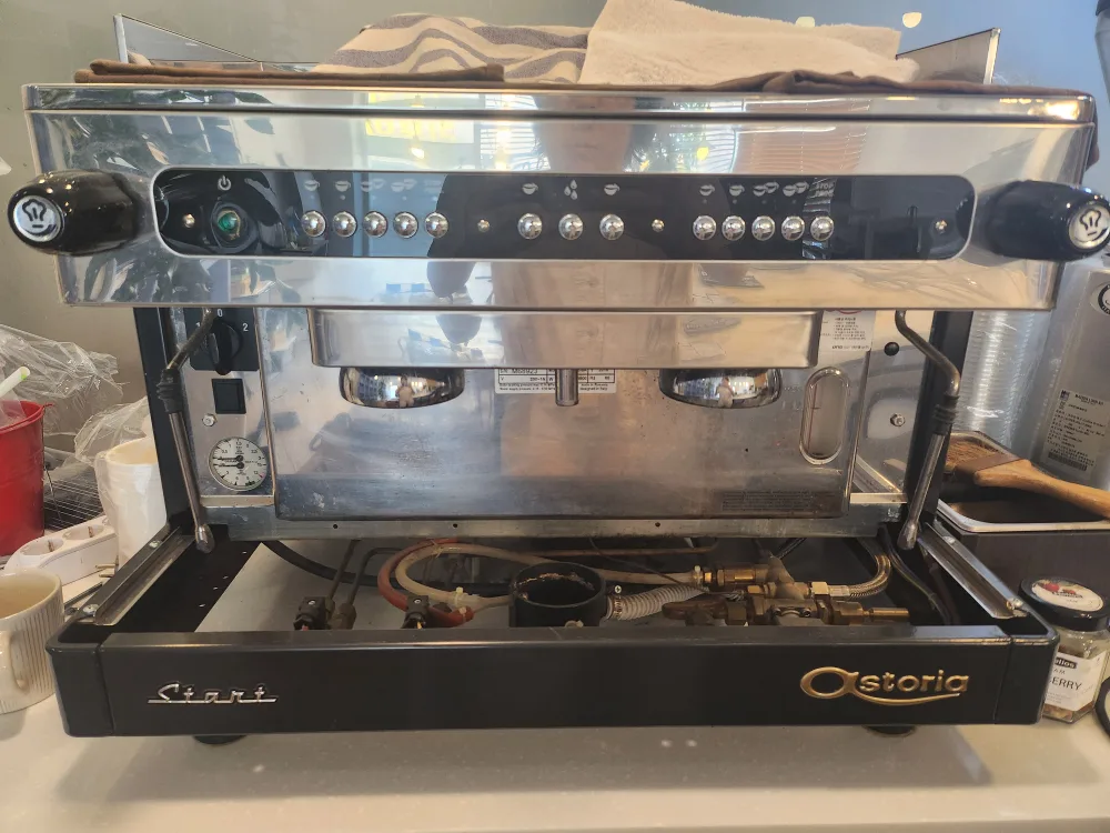 커피머신 중고 매매  저렴이  드릴게요