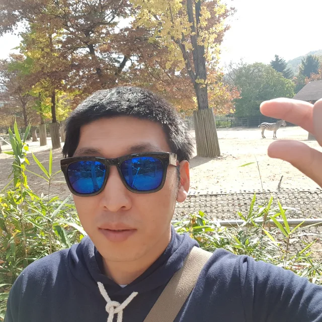 박지운