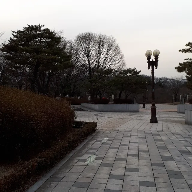 산이