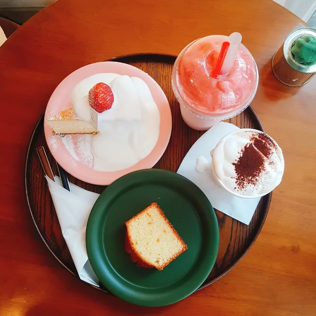 레몬밤