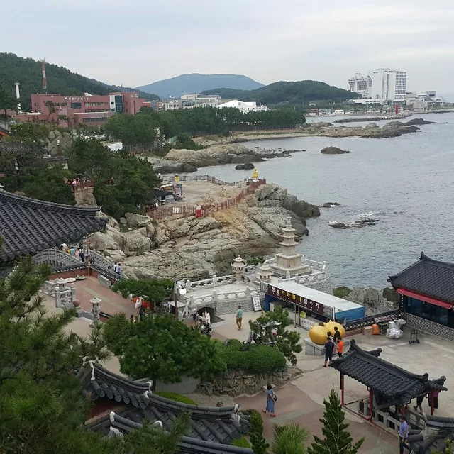 팔고사고