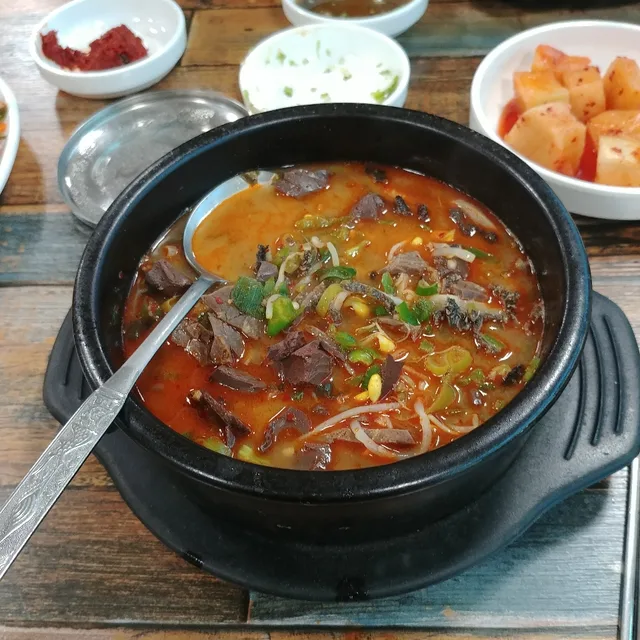 춘남이