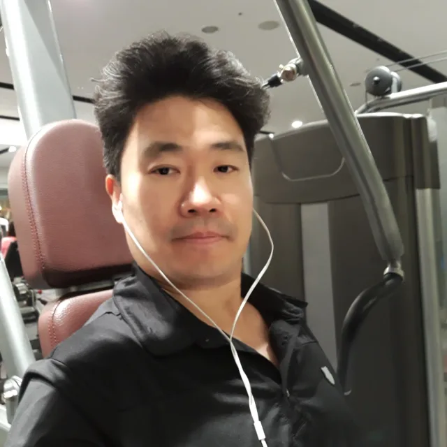 일월오악도