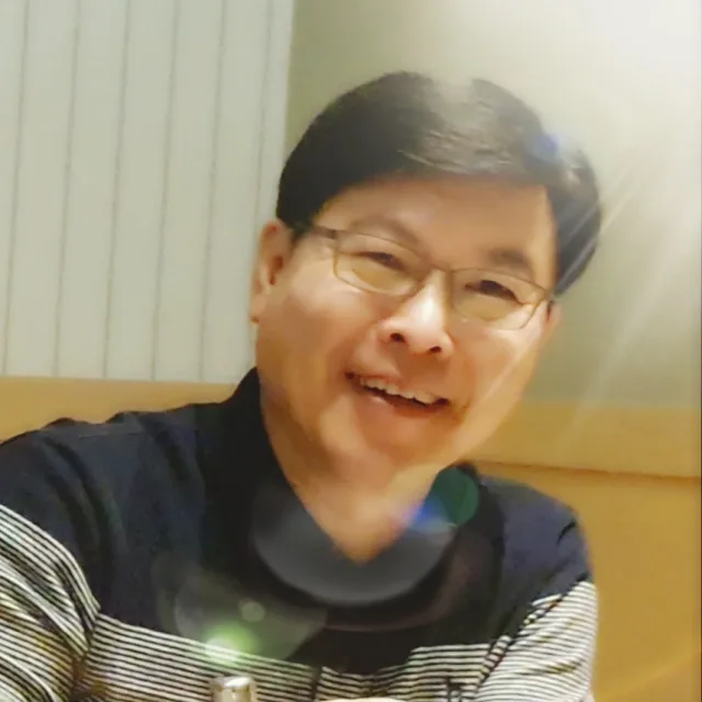 아론