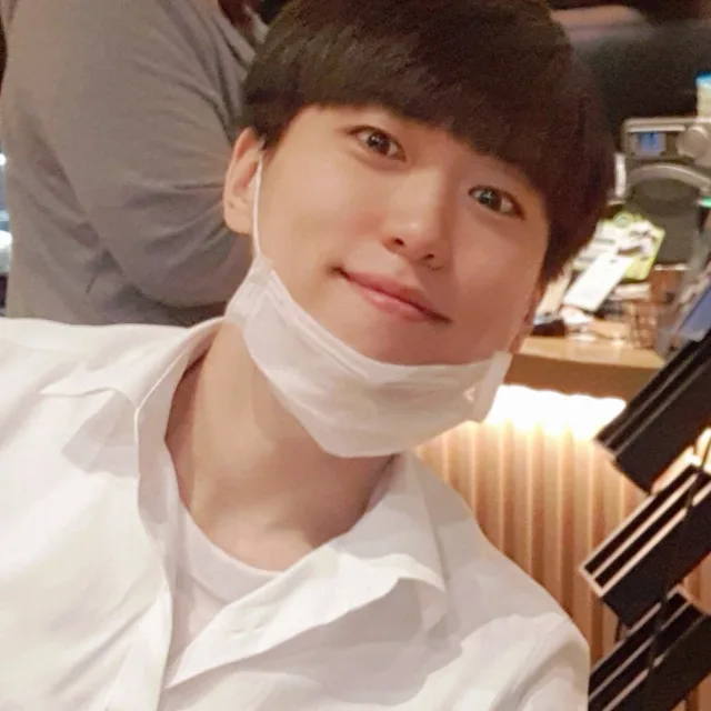 지와