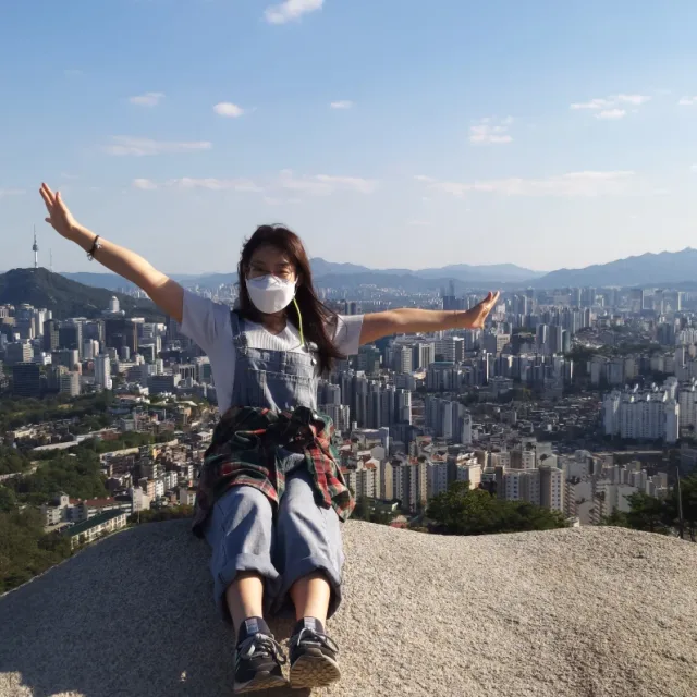 유니
