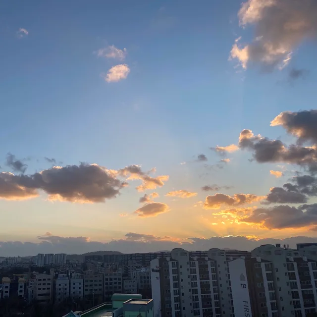보조개
