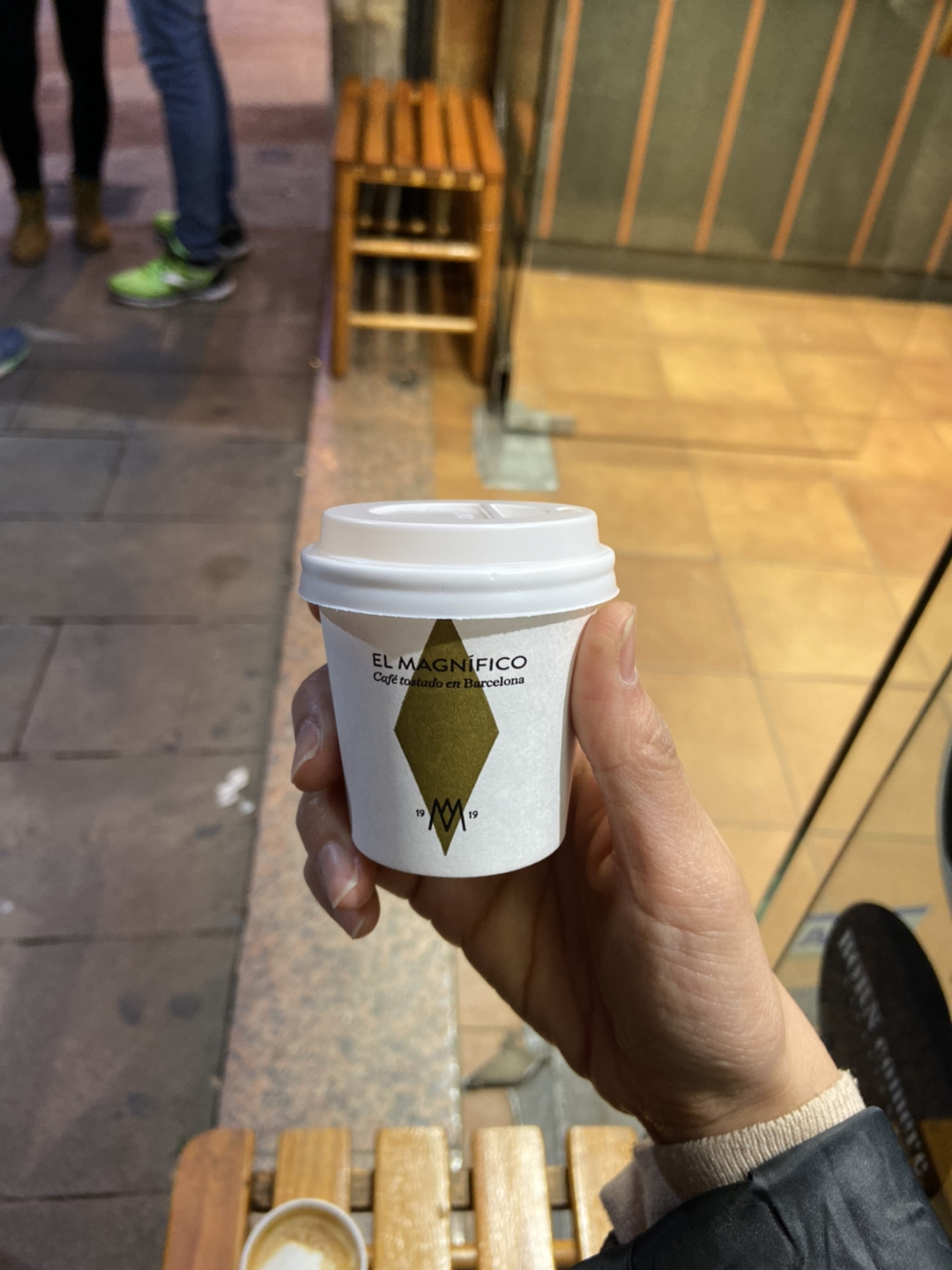 우히힛