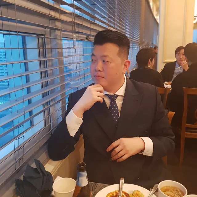 동아니